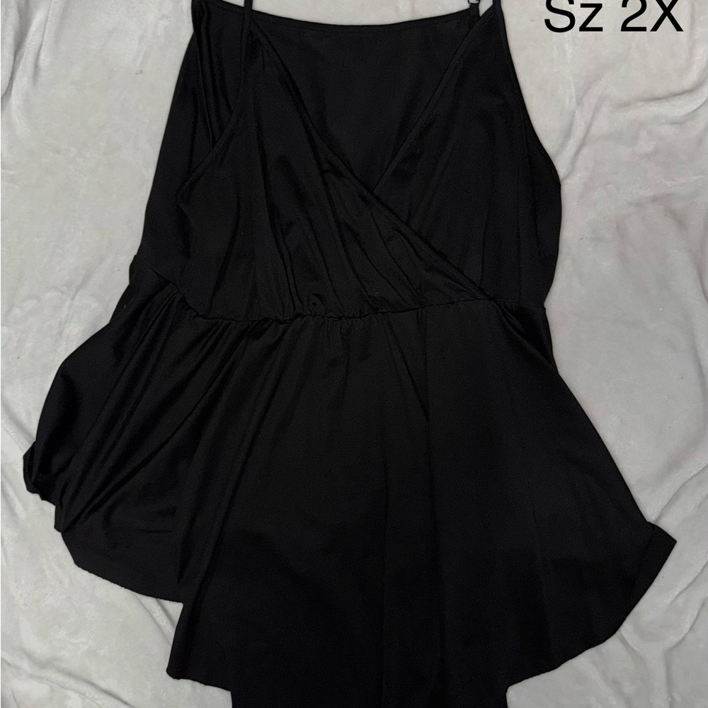 Black hanky hem tank